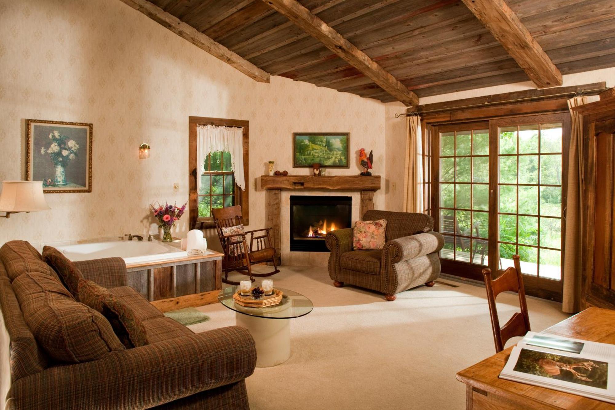 Chanticleer Cabins Sturgeon Bay Phòng bức ảnh